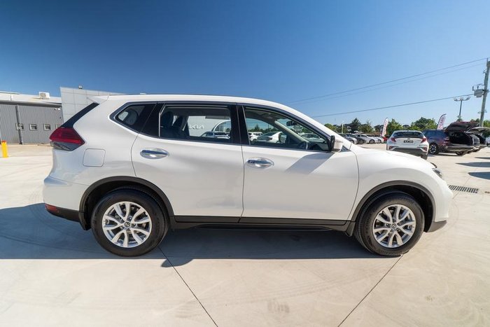 2018 Nissan X-TRAIL ST