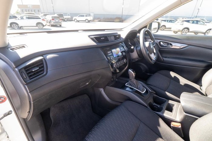 2018 Nissan X-TRAIL ST