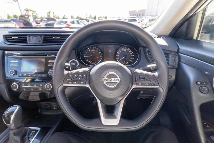 2018 Nissan X-TRAIL ST
