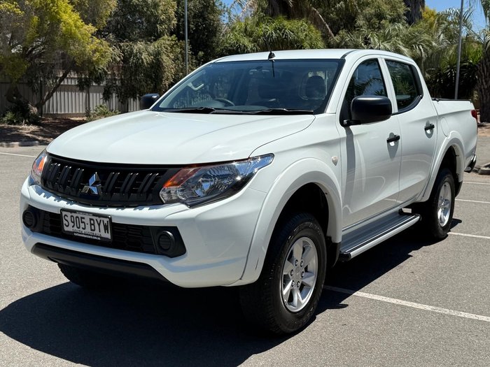 2018 Mitsubishi Triton GLX MQ MY18 4X4 Dual Range White
