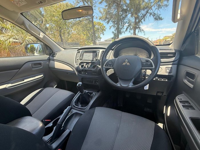 2018 Mitsubishi Triton GLX MQ MY18 4X4 Dual Range White