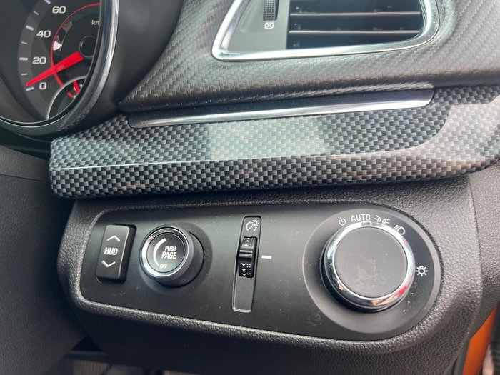 2017 Holden Commodore SV6 VF Series II MY17 Light My Fire