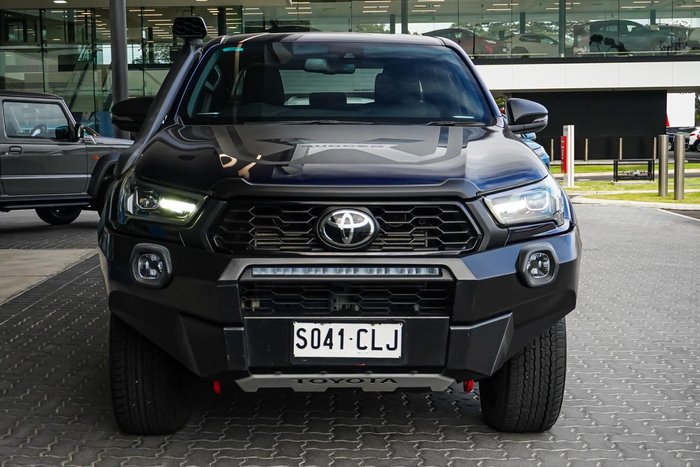 2021 Toyota Hilux Rugged X