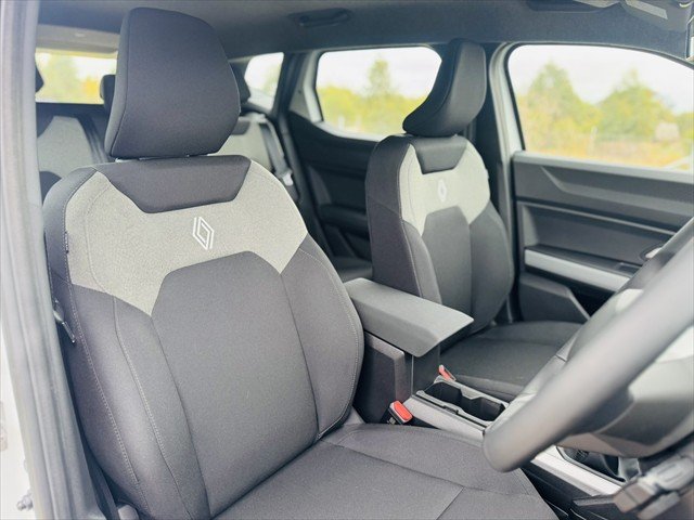 2025 Renault Duster Evolution