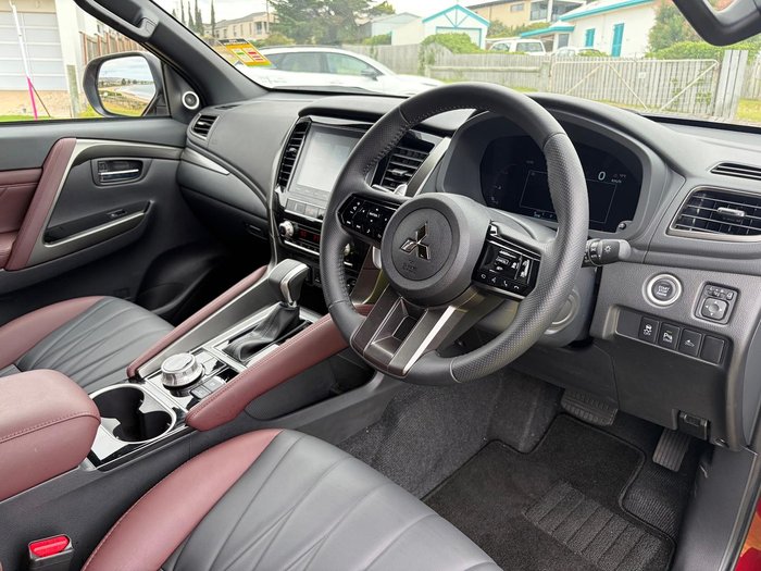 2024 Mitsubishi Pajero Sport GSR