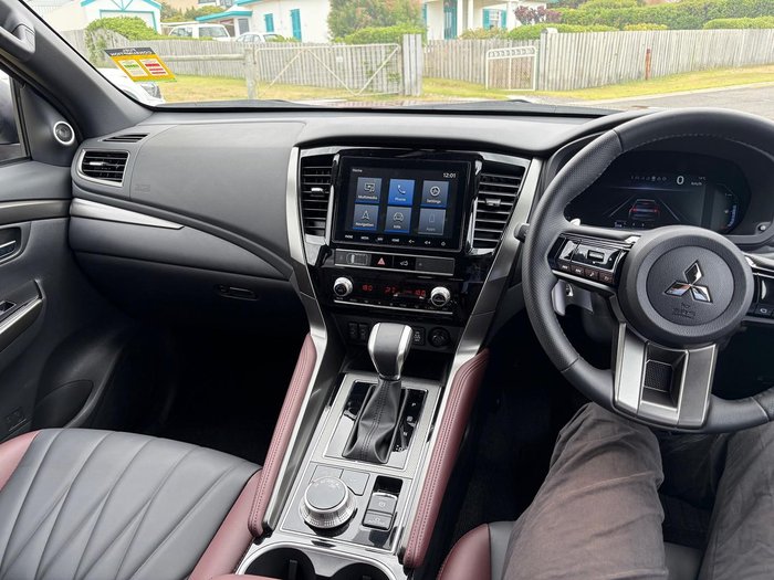 2024 Mitsubishi Pajero Sport GSR