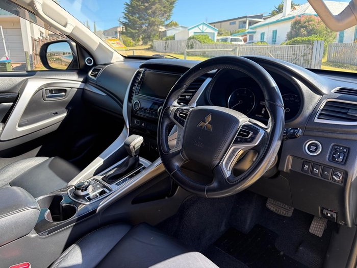 2017 Mitsubishi Pajero Sport Exceed