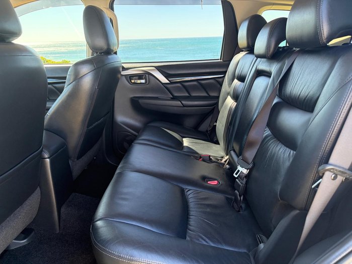 2017 Mitsubishi Pajero Sport Exceed