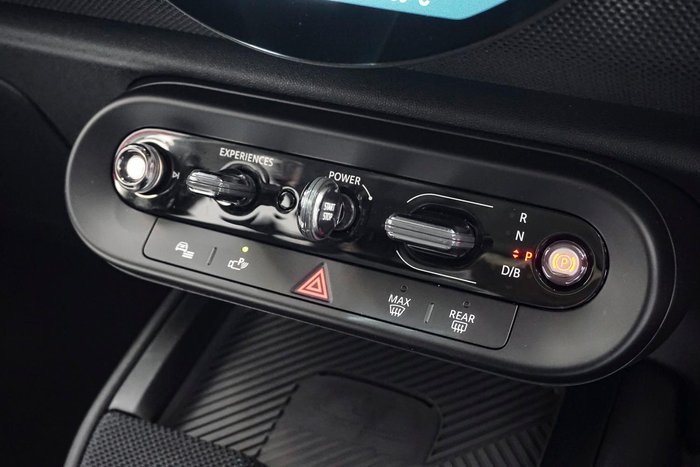 2024 MINI Countryman E Classic