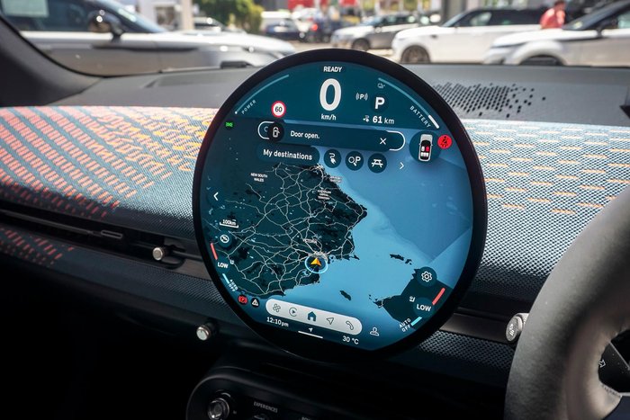 2024 MINI Aceman SE Favoured