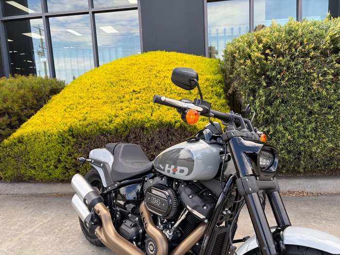 2024 HARLEY-DAVIDSON FXFBS FAT BOB (114) Grey