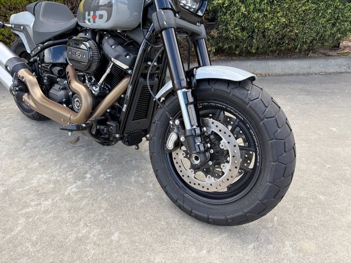 2024 HARLEY-DAVIDSON FXFBS FAT BOB (114) Grey
