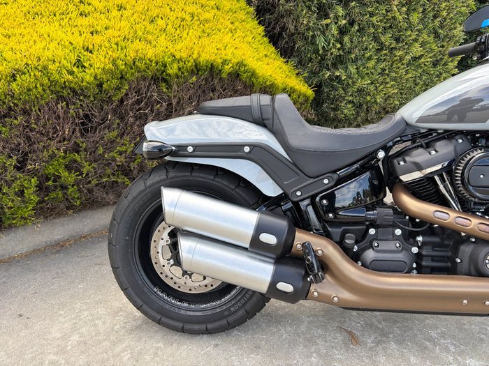 2024 HARLEY-DAVIDSON FXFBS FAT BOB (114) Grey