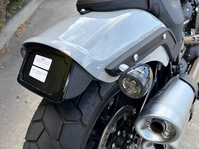 2024 HARLEY-DAVIDSON FXFBS FAT BOB (114) Grey