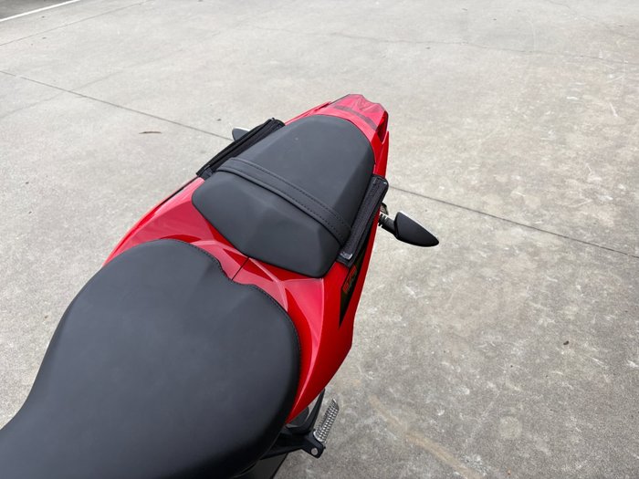 2015 Triumph DAYTONA 675 Red