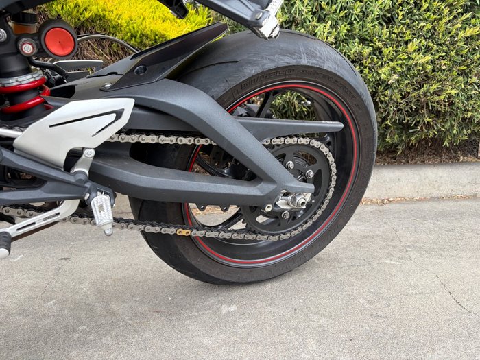 2015 Triumph DAYTONA 675 Red