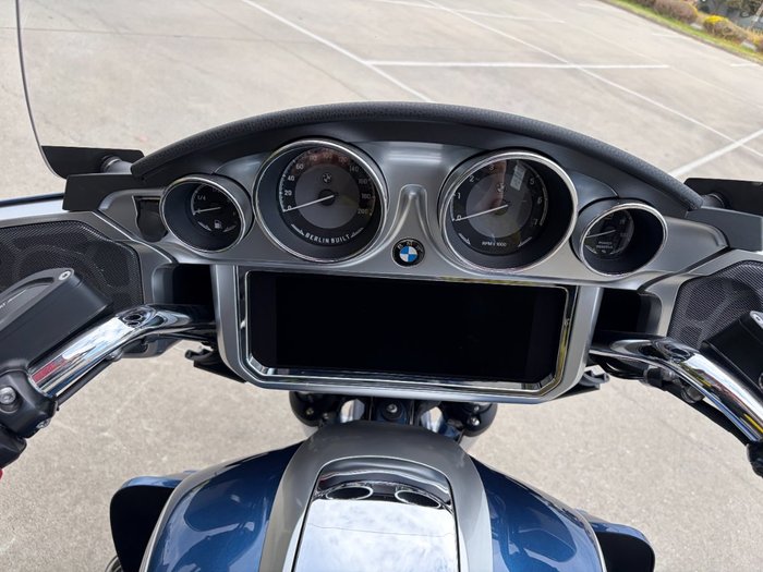 2024 BMW Motorrad R 18 TRANSCONTINENTAL Blue