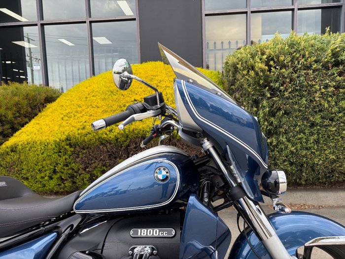 2024 BMW Motorrad R 18 TRANSCONTINENTAL Blue