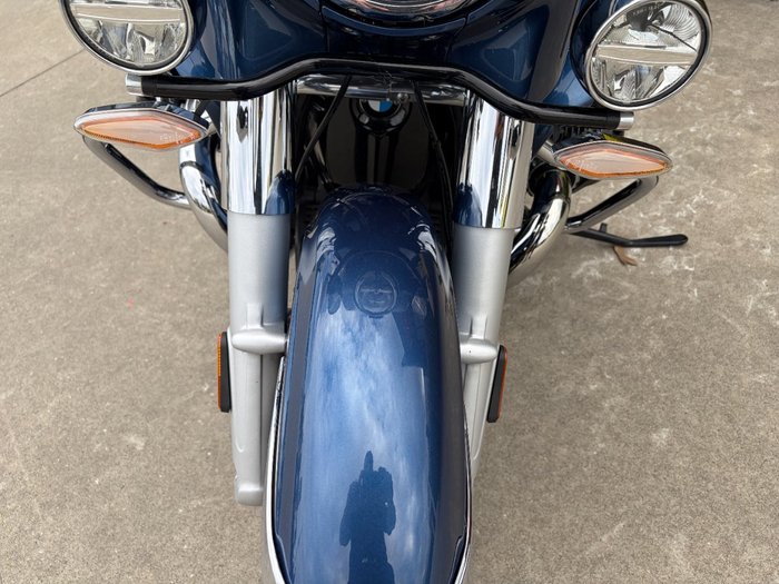 2024 BMW Motorrad R 18 TRANSCONTINENTAL Blue