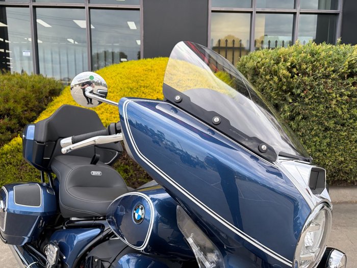 2024 BMW Motorrad R 18 TRANSCONTINENTAL Blue