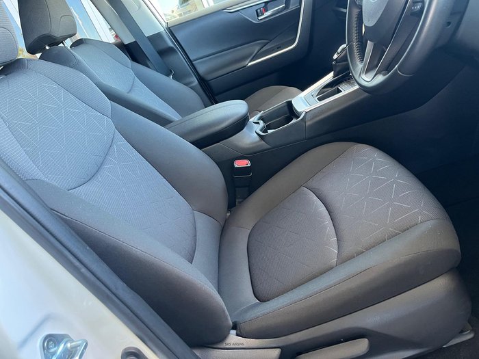 2021 Toyota RAV4 GXL