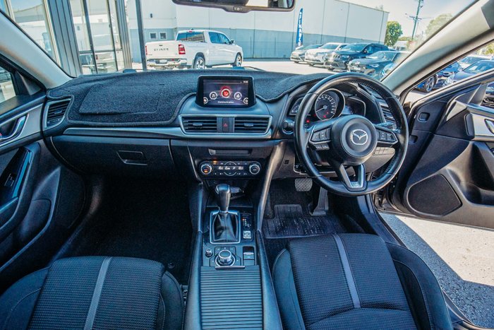 2018 Mazda 3 Maxx Sport