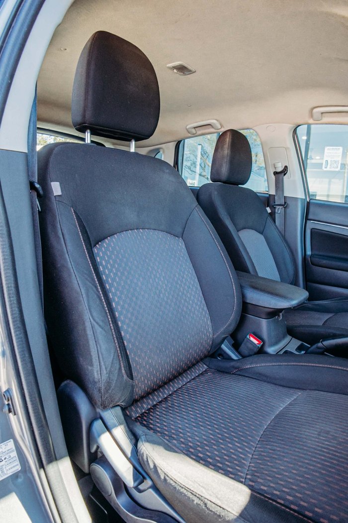 2019 Mitsubishi ASX ES