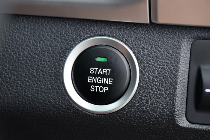 2024 LDV T60 Max LUXE Mega Tub