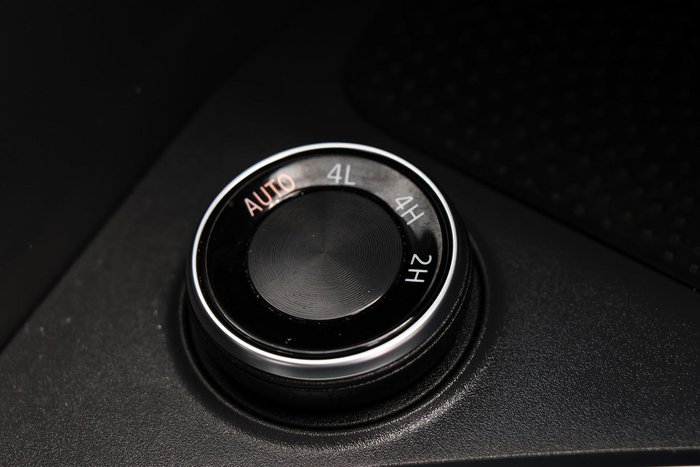 2024 LDV T60 Max LUXE Mega Tub SK8C MY23 4X4 Dual Range Lava Grey