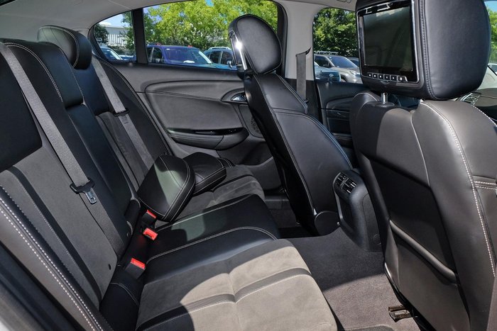 2016 Holden Commodore SS VF Series II MY16 Nitrate