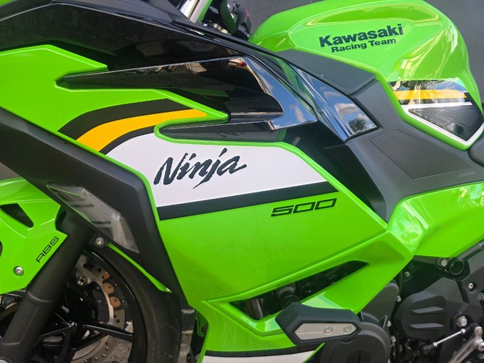 2025 Kawasaki NINJA 500 GREEN