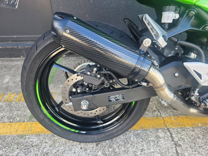 2025 Kawasaki NINJA 500 GREEN