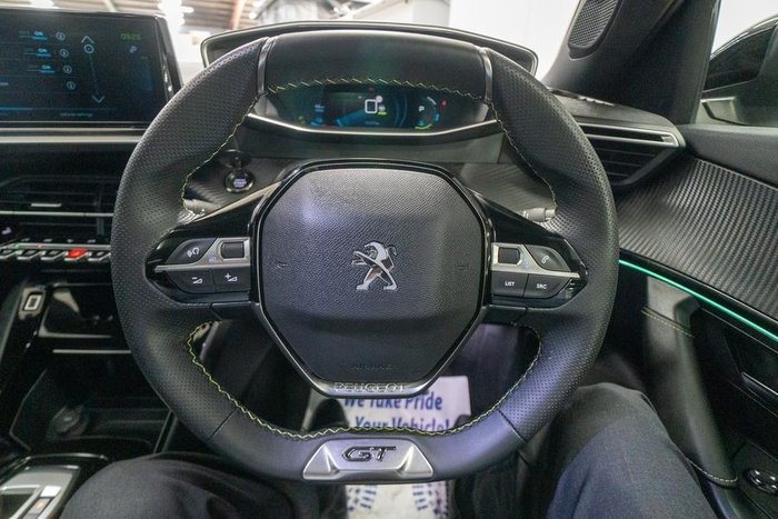 2023 Peugeot e-2008 GT