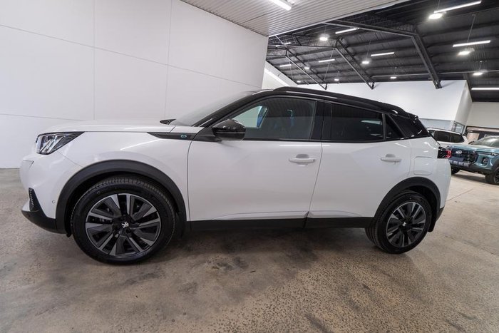 2023 Peugeot e-2008 GT