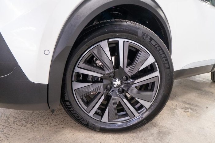 2023 Peugeot e-2008 GT