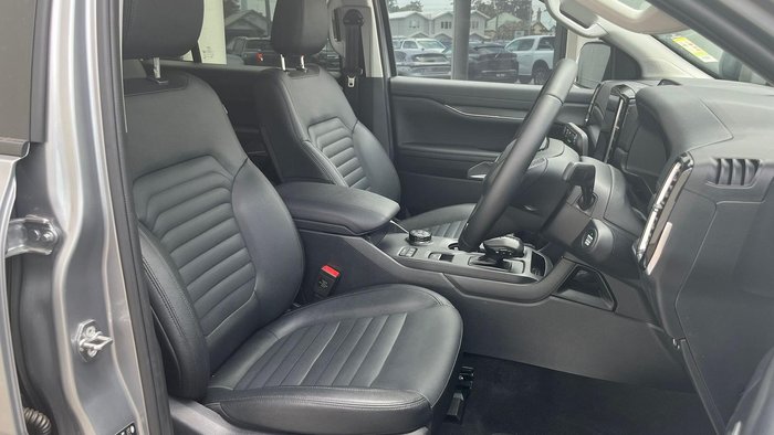 2025 Ford Everest Sport