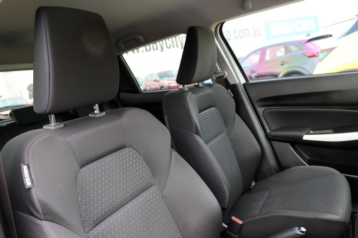 2021 Suzuki Swift GL AZ Series II Pure White