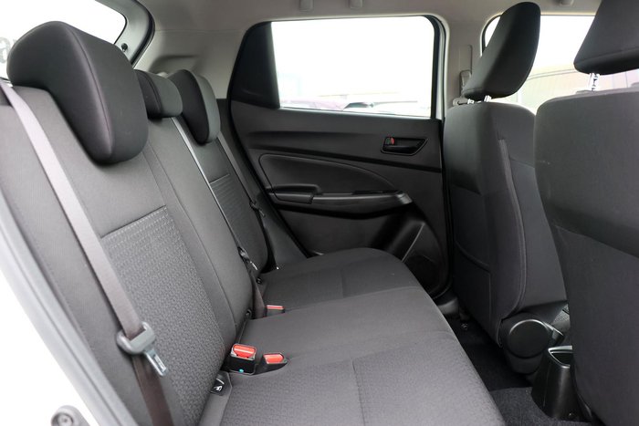 2021 Suzuki Swift GL AZ Series II Pure White