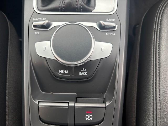 2023 Audi Q2 35 TFSI GA MY23 Ibis White