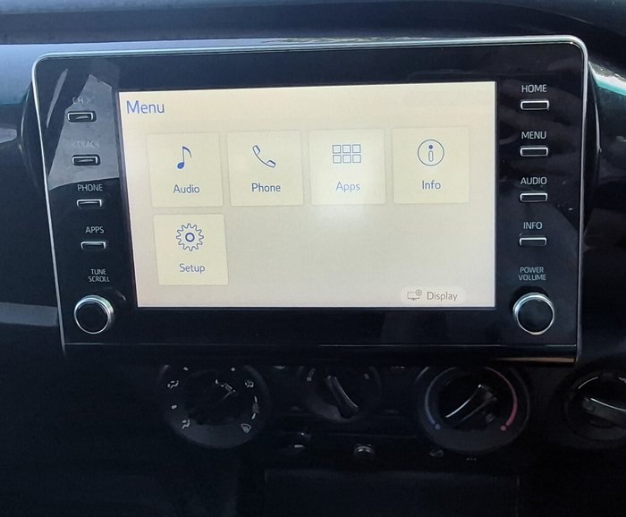 2020 Toyota Hilux SR