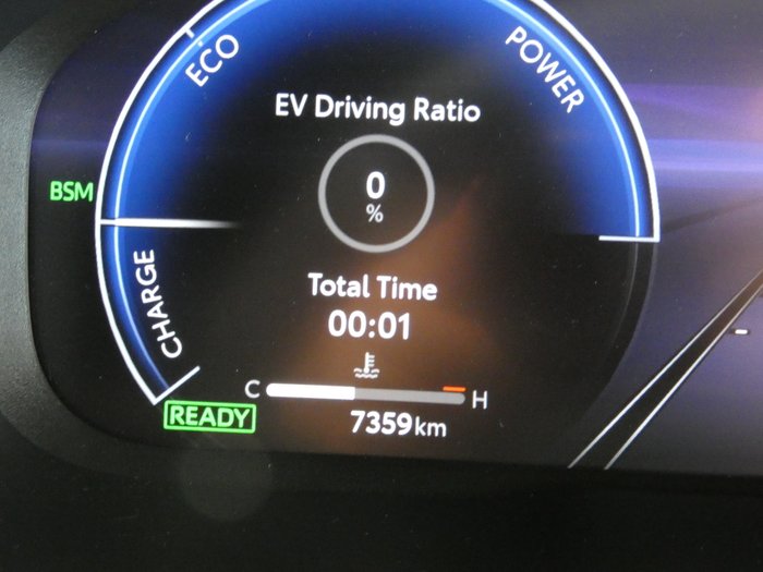 2024 Toyota RAV4 XSE (2WD) Hybrid Premium Paint