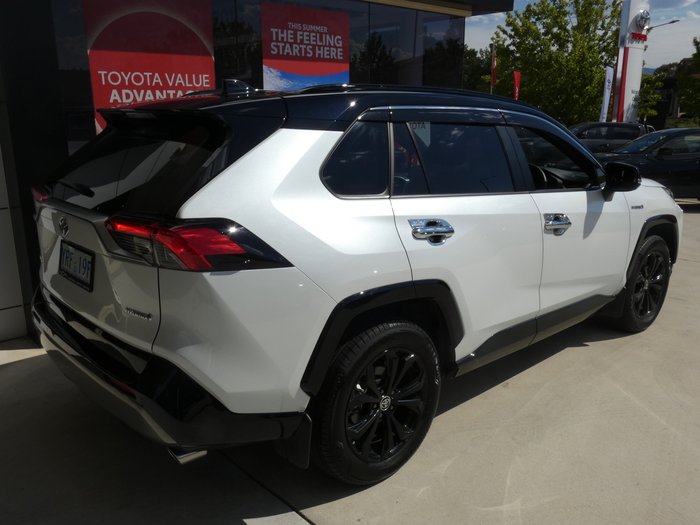 2024 Toyota RAV4 XSE (2WD) Hybrid Premium Paint