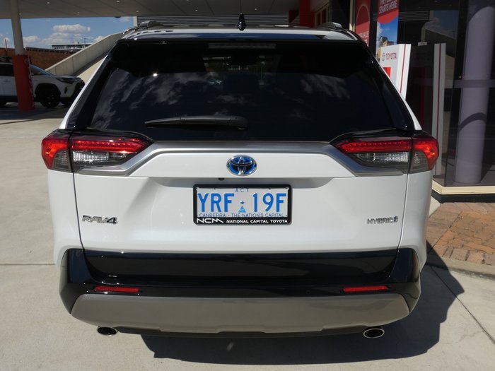 2024 Toyota RAV4 XSE (2WD) Hybrid Premium Paint