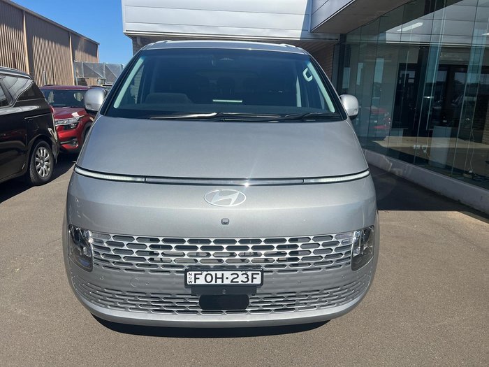 2024 Hyundai STARIA