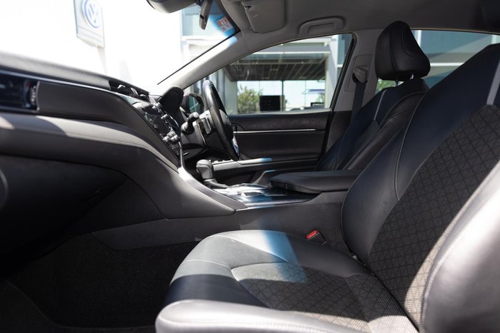 2019 Toyota Camry SX