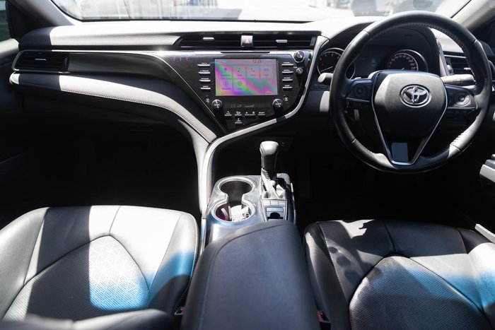 2019 Toyota Camry SX