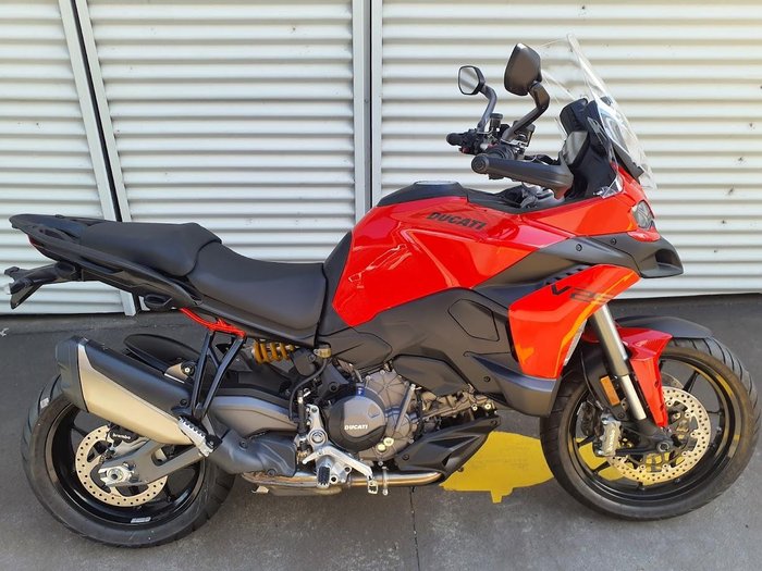 2025 Ducati Multistrada V2 S Multistrada Red