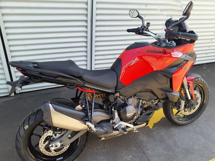 2025 Ducati Multistrada V2 S Multistrada Red