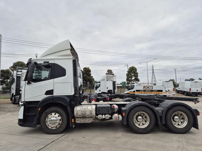 2024 Iveco S-Way AT460 6x4 Prime Mover