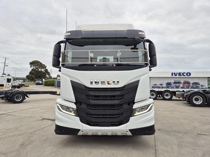 2024 Iveco S-Way AT460 6x4 Prime Mover
